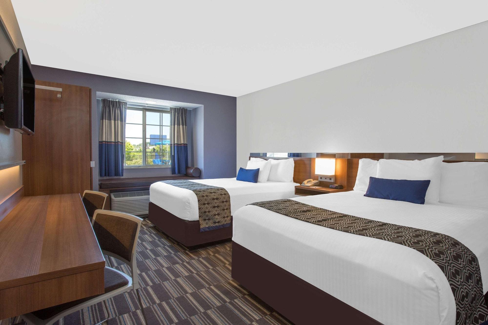 Microtel Inn & Suites By Wyndham Gardendale Ngoại thất bức ảnh