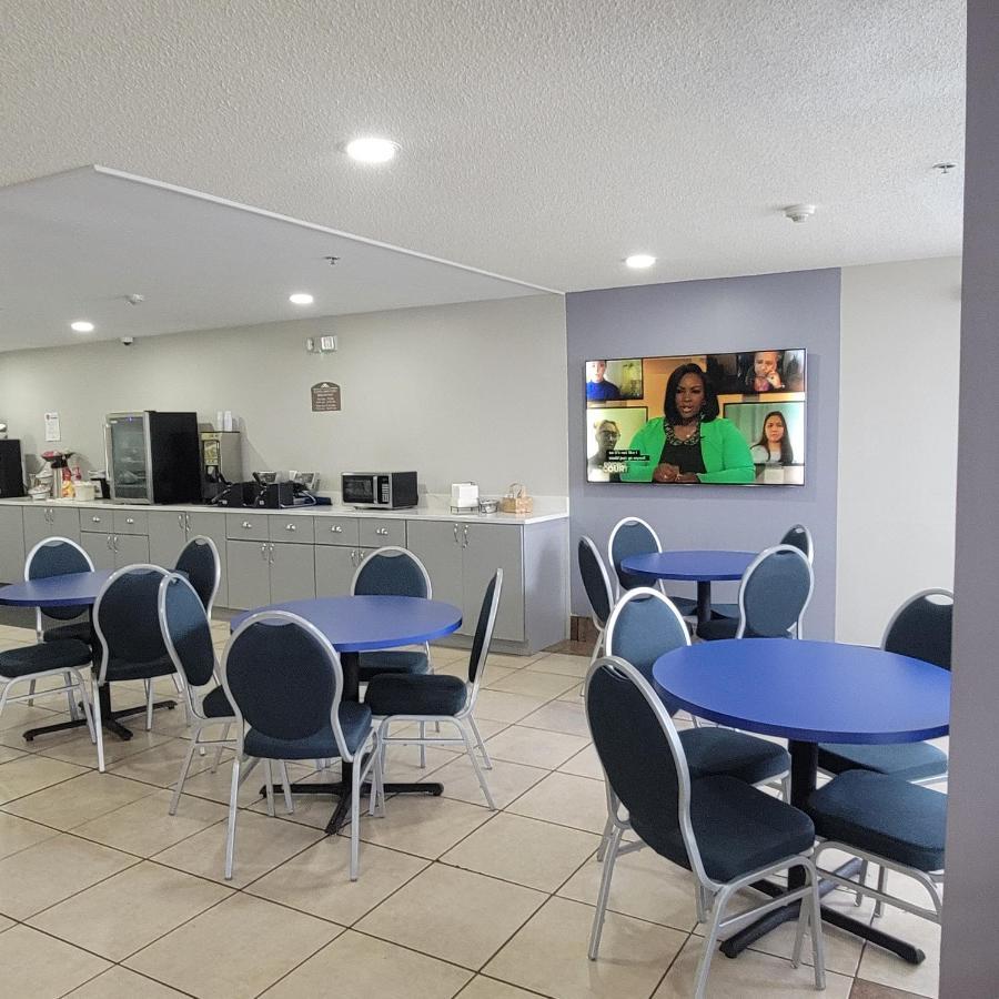 Microtel Inn & Suites By Wyndham Gardendale Ngoại thất bức ảnh